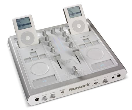 Numark iDJ discobar met iPod